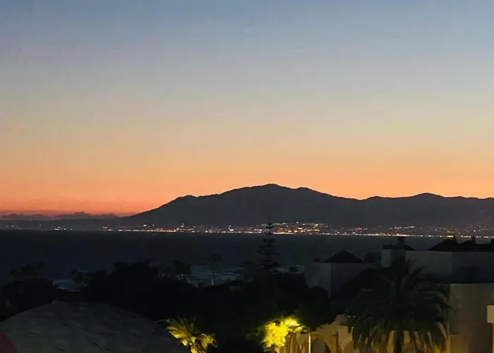 Modern Getaway Daire